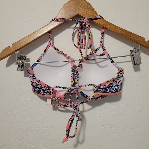 Bikini Top 32C - Picture 2 of 4